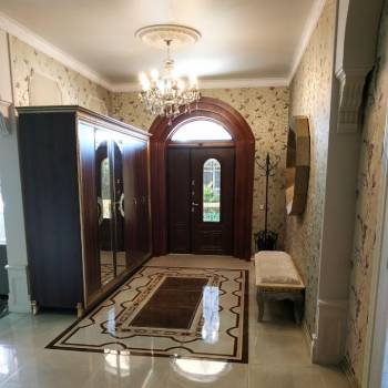 Сдается Многокомнатная квартира, 160 м²