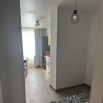 Сдается 1-комнатная квартира, 42 м²