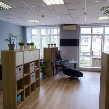 Продается Нежилое помещение, 140 м²