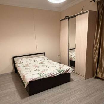 Сдается 2-х комнатная квартира, 75 м²