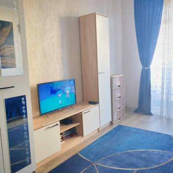 Сдается 1-комнатная квартира, 42,4 м²