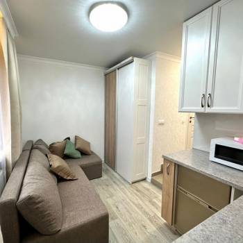 Продается 1-комнатная квартира, 48 м²