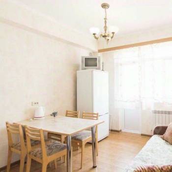 Сдается 1-комнатная квартира, 55 м²