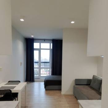 Продается 1-комнатная квартира, 32 м²