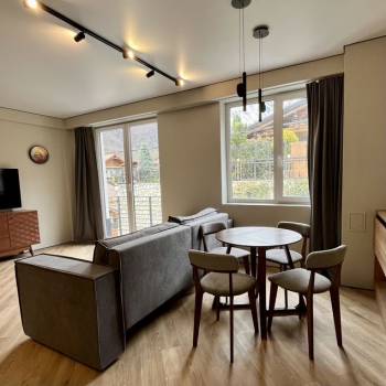 Продается 1-комнатная квартира, 44 м²