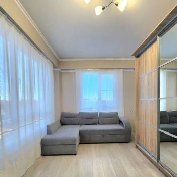 Сдается 1-комнатная квартира, 37 м²