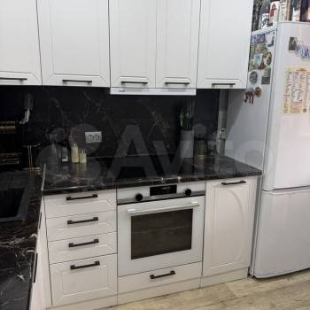 Продается 1-комнатная квартира, 30,4 м²