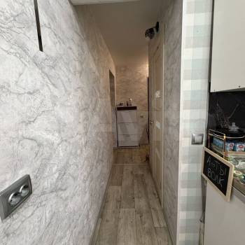 Продается 1-комнатная квартира, 30,4 м²