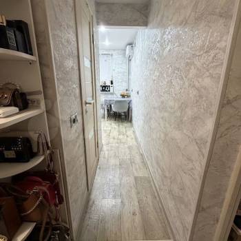Продается 1-комнатная квартира, 30,4 м²