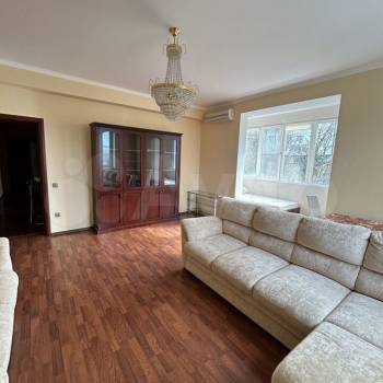 Сдается 2-х комнатная квартира, 87,6 м²