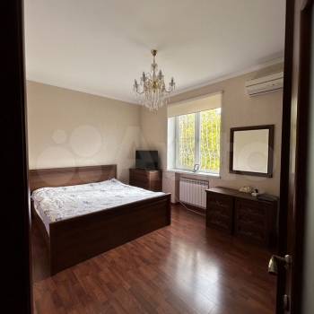 Сдается 2-х комнатная квартира, 87,6 м²