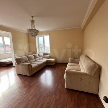 Сдается 2-х комнатная квартира, 87,6 м²
