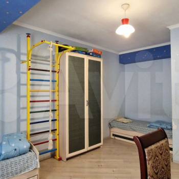 Продается Многокомнатная квартира, 160 м²