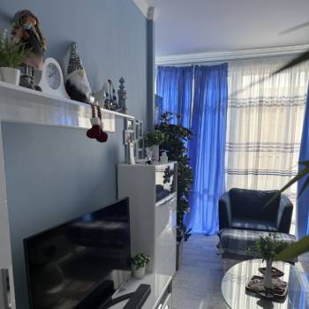 Продается 1-комнатная квартира, 55 м²