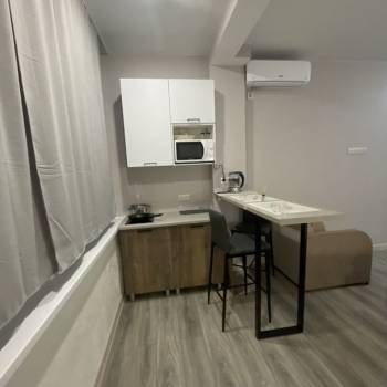 Продается 1-комнатная квартира, 11 м²