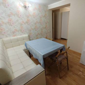 Сдается Многокомнатная квартира, 65 м²