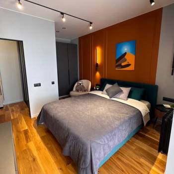 Продается 1-комнатная квартира, 32 м²