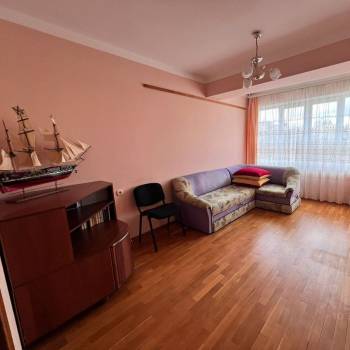 Сдается Многокомнатная квартира, 90 м²