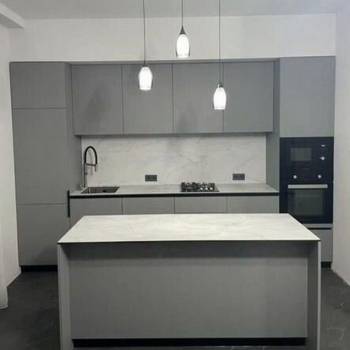 Продается Дом, 180 м²