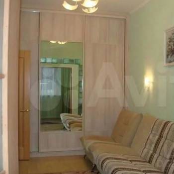 Сдается 1-комнатная квартира, 50 м²