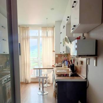 Продается 1-комнатная квартира, 30 м²