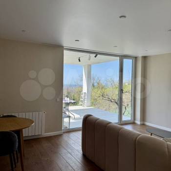 Сдается 2-х комнатная квартира, 70 м²