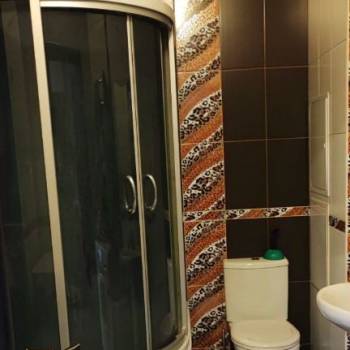 Продается 1-комнатная квартира, 42 м²