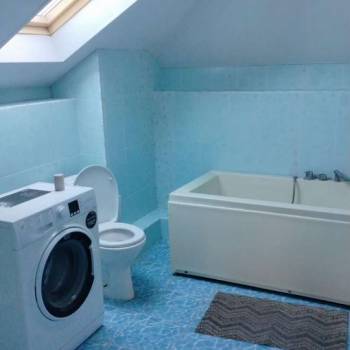 Продается Многокомнатная квартира, 175 м²