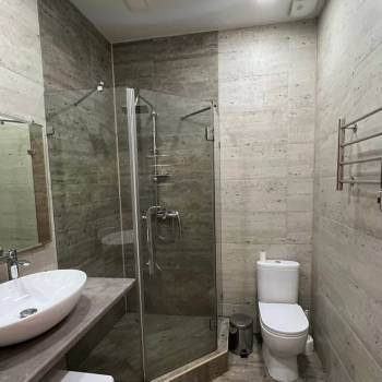 Продается 1-комнатная квартира, 47 м²