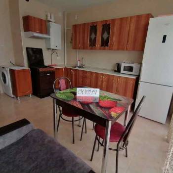 Сдается 2-х комнатная квартира, 58 м²