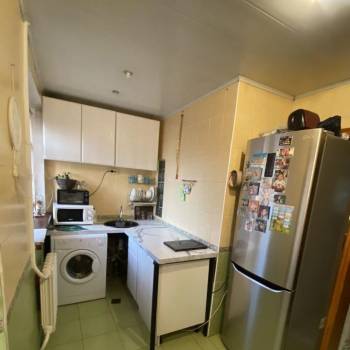 Продается Многокомнатная квартира, 80 м²
