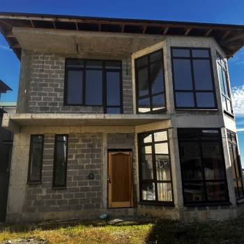Продается Дом, 198 м²