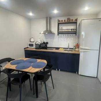 Продается Дом, 200 м²