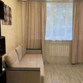 Сдается 1-комнатная квартира, 38 м²