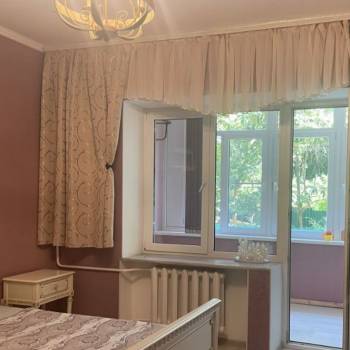 Продается Многокомнатная квартира, 132 м²