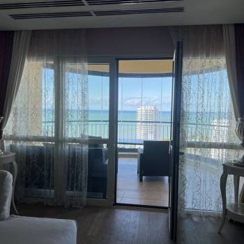 Продается 2-х комнатная квартира, 129,7 м²