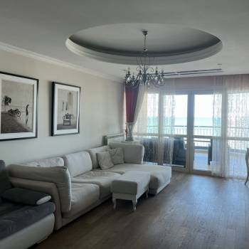 Продается 2-х комнатная квартира, 129,7 м²