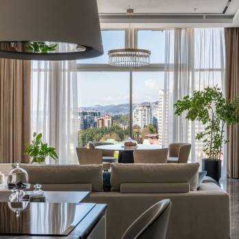 Продается 3-х комнатная квартира, 257,9 м²