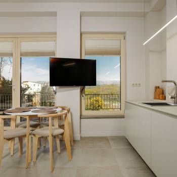 Продается 1-комнатная квартира, 47,6 м²