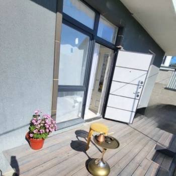Продается 1-комнатная квартира, 18 м²