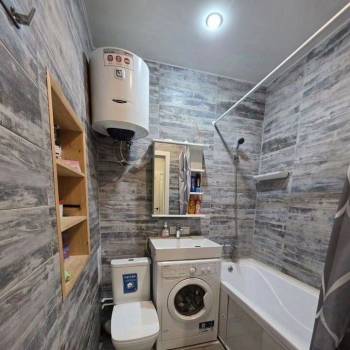 Сдается 1-комнатная квартира, 39 м²