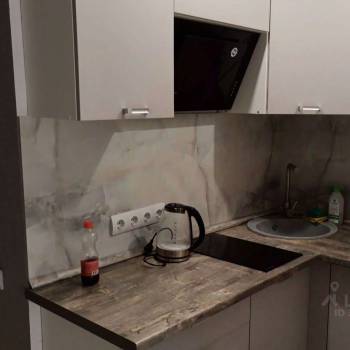 Продается 1-комнатная квартира, 33 м²
