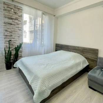 Продается 1-комнатная квартира, 29,9 м²