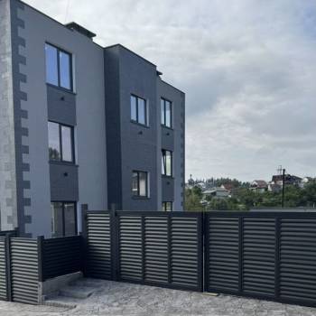 Продается Дом, 350 м²