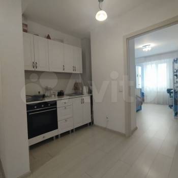 Продается Многокомнатная квартира, 92,4 м²