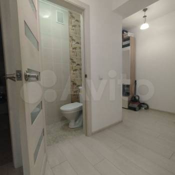 Продается Многокомнатная квартира, 92,4 м²