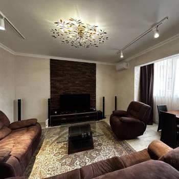 Сдается Многокомнатная квартира, 100 м²