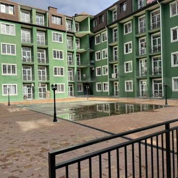 Продается 1-комнатная квартира, 32 м²