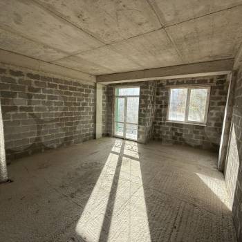 Продается 1-комнатная квартира, 32 м²