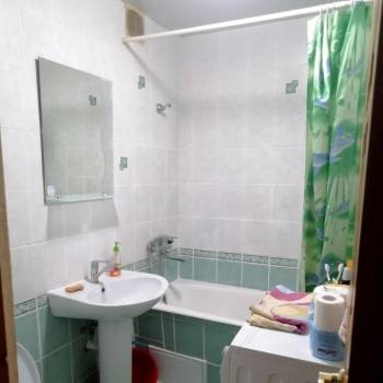 Сдается Многокомнатная квартира, 70 м²